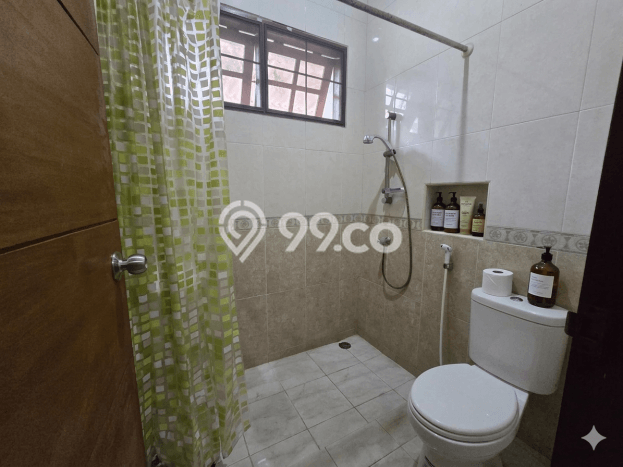 Best Deal Hunian Premium Ideal dan Luas di BSD, Tangerang Selatan Best Deal Hunian Premium Ideal dan Luas di BSD, Tangerang Selatan