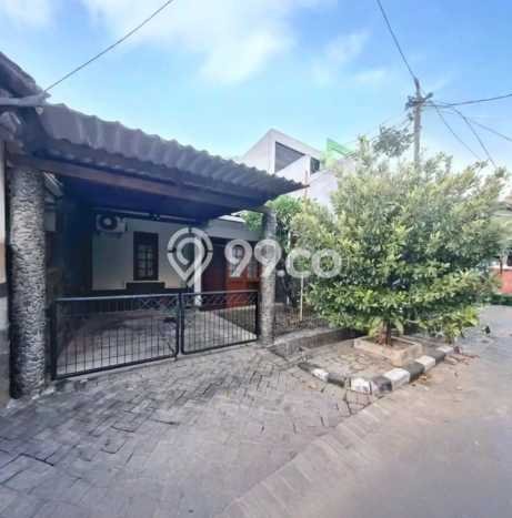 For Sale Rumah 2 Kamar Lokasi Ideal Bagus dan Strategis di Wiyung For Sale Rumah 2 Kamar Lokasi Ideal Bagus dan Strategis di Wiyung