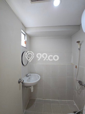 Untuk Dijual Apartemen 3 KT & 1 KM di Surabaya Lokasi Strategis Untuk Dijual Apartemen 3 KT & 1 KM di Surabaya Lokasi Strategis