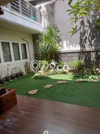 Rumah Eksklusif Siap Huni LT 375m2 di Wiyung, Surabaya Rumah Eksklusif Siap Huni LT 375m2 di Wiyung, Surabaya