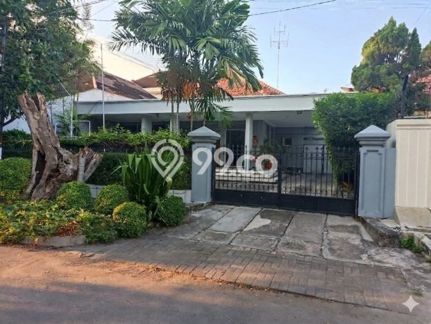 Siap Huni Hunian Elit 5 Kamar di Tegalsari Dekat ke Mana Pun Siap Huni Hunian Elit 5 Kamar di Tegalsari Dekat ke Mana Pun