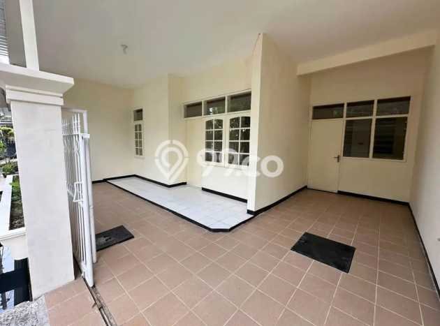 Rumah Strategis Minimalis Lb 140m2 di Rungkut, Surabaya Rumah Strategis Minimalis Lb 140m2 di Rungkut, Surabaya