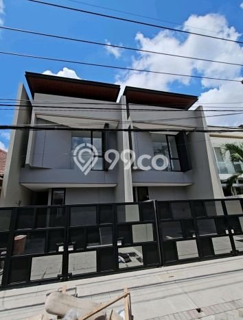 Dijual Rumah Minimalis Bagus Punya 4 KT di Rungkut Surabaya SHM Dijual Rumah Minimalis Bagus Punya 4 KT di Rungkut Surabaya SHM