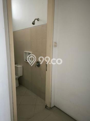 JUAL CEPAT! Rumah Siap Huni Area Strategis Wiyung, LT 166m2m² Bangunan 180m2m² JUAL CEPAT! Rumah Siap Huni Area Strategis Wiyung, LT 166m2m² Bangunan 180m2m²