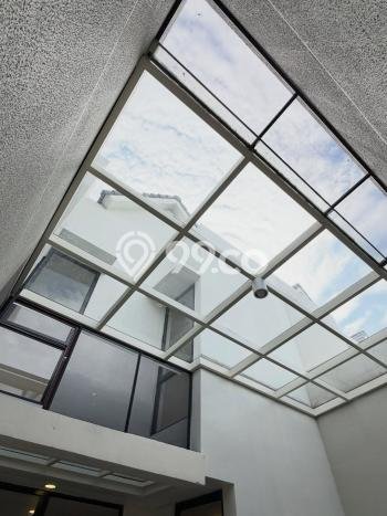 Rumah Minimalis 3 KT di Citraland Surabaya Rumah Minimalis 3 KT di Citraland Surabaya