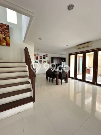 Siap Huni Rumah Mewah 4 Kamar di Kuta Dekat ke Mana Saja Siap Huni Rumah Mewah 4 Kamar di Kuta Dekat ke Mana Saja