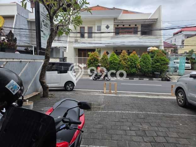 Ruko Disewa di Denpasar dengan LB 168m2 Area Komersial Ramai Ruko Disewa di Denpasar dengan LB 168m2 Area Komersial Ramai