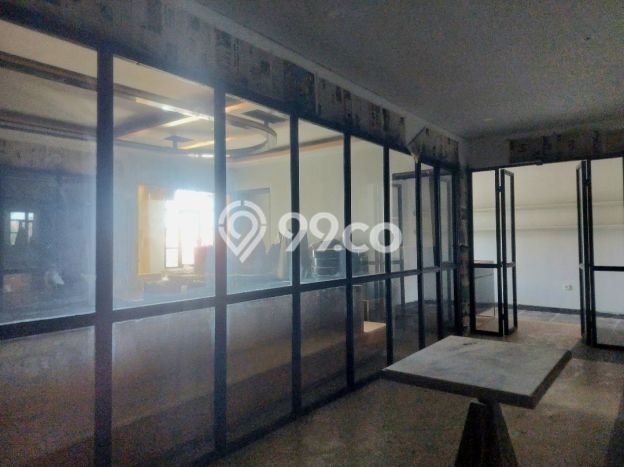 INVESTASI CERDAS! Komersial Kawasan , Luas 467m2m², Area Komersial INVESTASI CERDAS! Komersial Kawasan , Luas 467m2m², Area Komersial