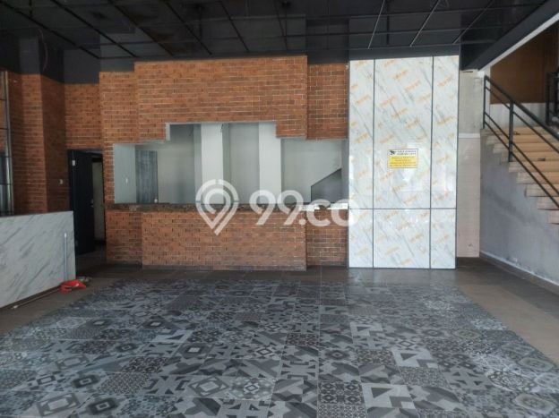 INVESTASI CERDAS! Komersial Kawasan , Luas 467m2m², Area Komersial INVESTASI CERDAS! Komersial Kawasan , Luas 467m2m², Area Komersial