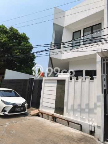 For Sale! Premium House LT 180m2 Desain Elegan di Sunter For Sale! Premium House LT 180m2 Desain Elegan di Sunter
