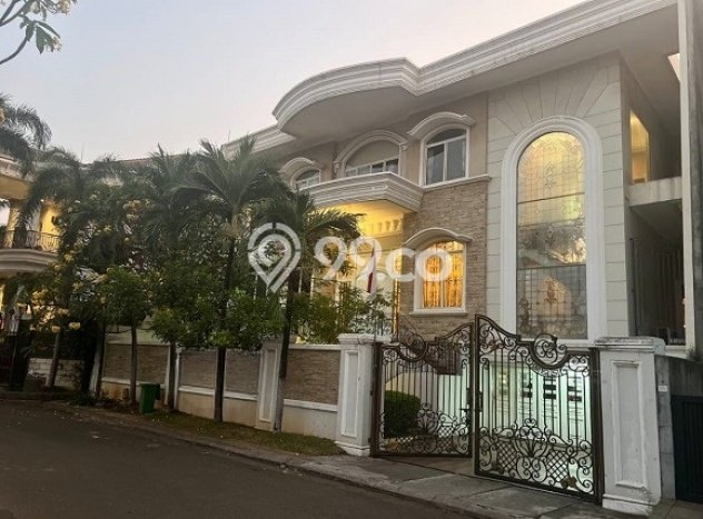 Siap Huni Rumah Mewah 5 Kamar di Kelapa Gading Dekat ke Mana Saja Siap Huni Rumah Mewah 5 Kamar di Kelapa Gading Dekat ke Mana Saja