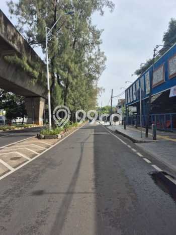 Tanah Disewa Strategis di Jakarta Timur Luas 425m2 Tanah Disewa Strategis di Jakarta Timur Luas 425m2