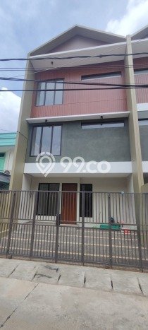 Hot Offer Hunian Mewah Ideal dan Luas di Kelapa Gading, Jakarta Utara Hot Offer Hunian Mewah Ideal dan Luas di Kelapa Gading, Jakarta Utara
