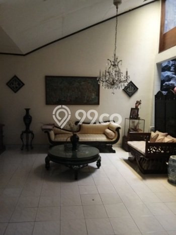 Siap Huni Hunian Elit 6 Kamar di Cempaka Putih Dekat ke Mana Saja Siap Huni Hunian Elit 6 Kamar di Cempaka Putih Dekat ke Mana Saja
