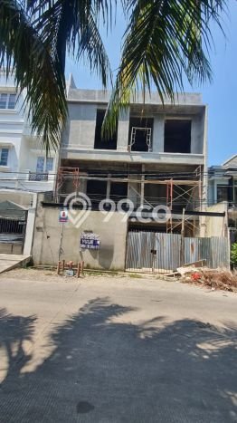 Siap Huni Hunian Elit 4 Kamar di Kelapa Gading Dekat ke Mana Pun Siap Huni Hunian Elit 4 Kamar di Kelapa Gading Dekat ke Mana Pun