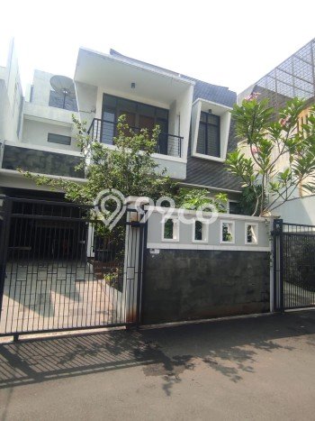 For Sale! Luxury House LT 180m2 Desain Modern di Sunter For Sale! Luxury House LT 180m2 Desain Modern di Sunter