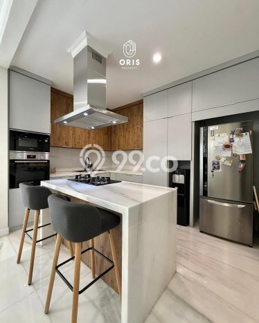 Dijual Rumah Mewah Megah Dengan View Cantik di Lebak Bulus, Jakarta Selatan Dijual Rumah Mewah Megah Dengan View Cantik di Lebak Bulus, Jakarta Selatan