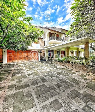 For Sale Rumah Mewah Exclusive di Kebayoran Baru, Jakarta Selatan For Sale Rumah Mewah Exclusive di Kebayoran Baru, Jakarta Selatan