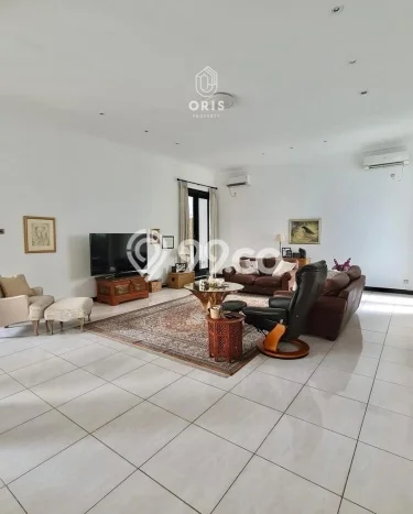 Rumah Mewah LB 700m2 Siap Huni Desain Elegan di Pondok Indah, Jakarta Selatan Rumah Mewah LB 700m2 Siap Huni Desain Elegan di Pondok Indah, Jakarta Selatan