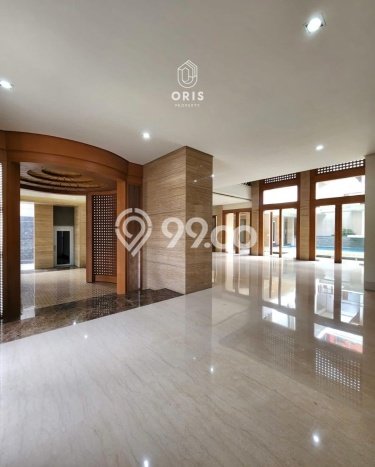 Dijual Rumah Luas Megah Dengan View Cantik di Pondok Indah, Jakarta Selatan Dijual Rumah Luas Megah Dengan View Cantik di Pondok Indah, Jakarta Selatan
