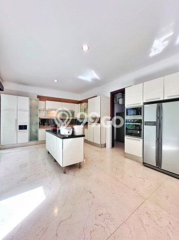 Jual Rumah Luas Elegan Dengan View Eksklusif di Pondok Indah, Jakarta Selatan Jual Rumah Luas Elegan Dengan View Eksklusif di Pondok Indah, Jakarta Selatan