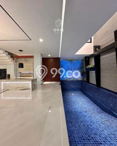 Ready to Use! Luxury House LT 300m2 Desain Modern di Pondok Indah Ready to Use! Luxury House LT 300m2 Desain Modern di Pondok Indah