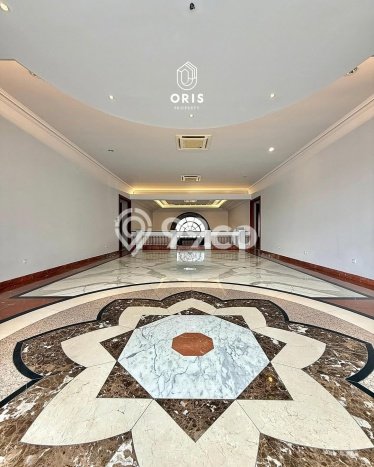 Dijual Rumah Mewah Elegan Dengan View Eksklusif di Pondok Indah, Jakarta Selatan Dijual Rumah Mewah Elegan Dengan View Eksklusif di Pondok Indah, Jakarta Selatan