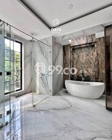 Ready to Use! Luxury House LT 808m2 Desain Elegan di Pondok Indah Ready to Use! Luxury House LT 808m2 Desain Elegan di Pondok Indah