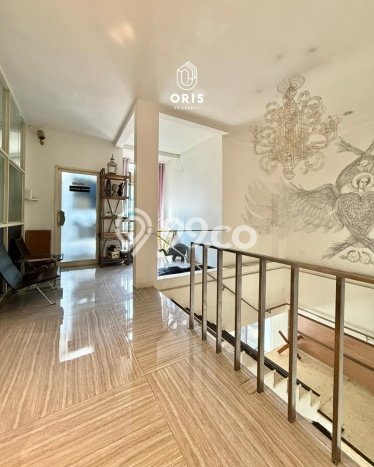 For Sale Rumah Elit Exclusive di Kebayoran Baru, Jakarta Selatan For Sale Rumah Elit Exclusive di Kebayoran Baru, Jakarta Selatan