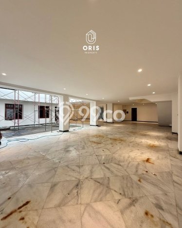 Rumah Eksklusif Siap Huni LT 1046m2 di Menteng, Jakarta Pusat Rumah Eksklusif Siap Huni LT 1046m2 di Menteng, Jakarta Pusat