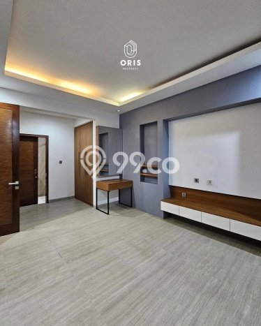 Rumah Luxury Modern Tanpa Renovasi di Veteran Jakarta Selatan Rumah Luxury Modern Tanpa Renovasi di Veteran Jakarta Selatan