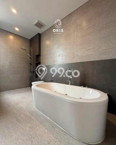 Siap Huni Rumah Minimalis & Modern LB 450m2 di Kemang Siap Huni Rumah Minimalis & Modern LB 450m2 di Kemang