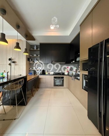 Ready to Use! Luxury House LT 360m2 Desain Modern di Pondok Labu Ready to Use! Luxury House LT 360m2 Desain Modern di Pondok Labu