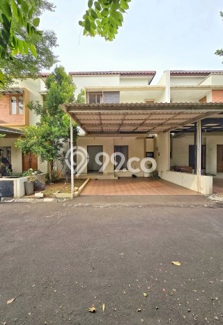 For Sale! Luxury House LT 195m2 Desain Modern di Kebagusan For Sale! Luxury House LT 195m2 Desain Modern di Kebagusan