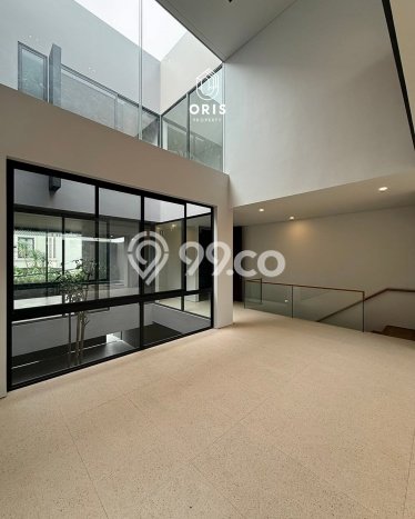 Siap Huni Rumah Minimalis & Modern LB 450m2 di Kemang Siap Huni Rumah Minimalis & Modern LB 450m2 di Kemang