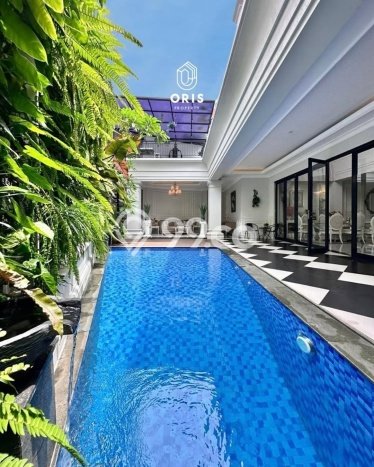 Jual Rumah Luas Elegan Dengan View Cantik di Pondok Indah, Jakarta Selatan Jual Rumah Luas Elegan Dengan View Cantik di Pondok Indah, Jakarta Selatan