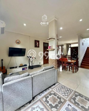 Rumah Elit Modern Tanpa Renovasi di Pondok Labu Jakarta Selatan Rumah Elit Modern Tanpa Renovasi di Pondok Labu Jakarta Selatan
