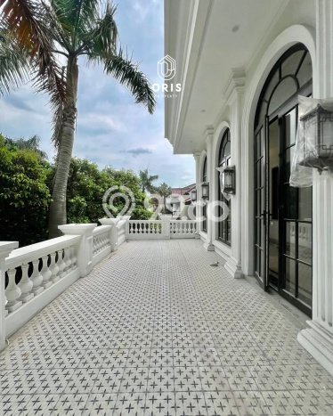 Jual Rumah Mewah Elegan Dengan View Eksklusif di Pondok Indah, Jakarta Selatan Jual Rumah Mewah Elegan Dengan View Eksklusif di Pondok Indah, Jakarta Selatan