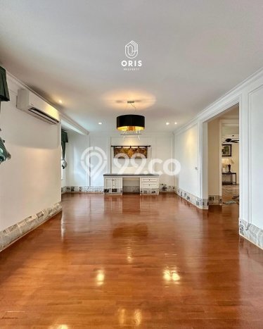 Hunian Kondisi Baik Disewakan di Pondok Indah, Jakarta Selatan LT 422m2, LB 650m2 Hunian Kondisi Baik Disewakan di Pondok Indah, Jakarta Selatan LT 422m2, LB 650m2