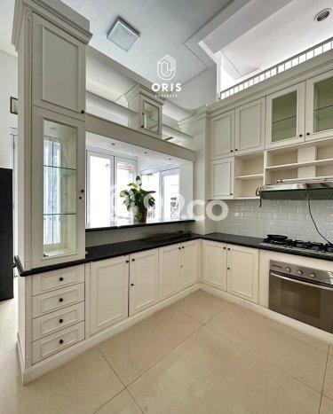 For Sale! Luxury House LT 352m2 Desain Modern di Pondok Indah For Sale! Luxury House LT 352m2 Desain Modern di Pondok Indah