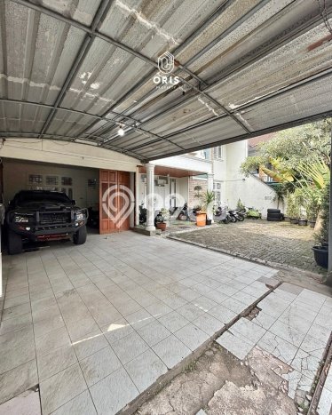 Rumah Elit Modern Tanpa Renovasi di Bintaro Jakarta Selatan Rumah Elit Modern Tanpa Renovasi di Bintaro Jakarta Selatan