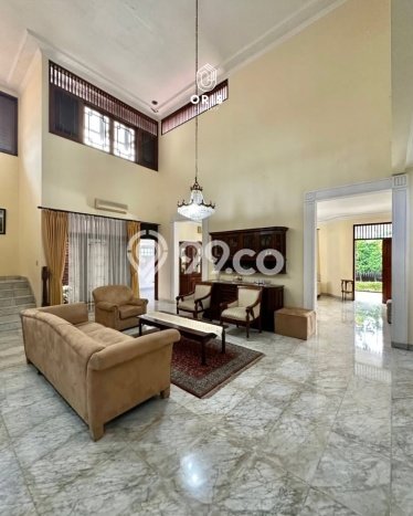 Dijual Rumah Mewah Exclusive di Kebayoran Baru, Jakarta Selatan Dijual Rumah Mewah Exclusive di Kebayoran Baru, Jakarta Selatan