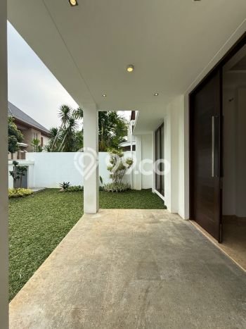 Hunian Elit LB 750m2 Siap Pakai Desain Elegan di Pondok Indah, Jakarta Selatan Hunian Elit LB 750m2 Siap Pakai Desain Elegan di Pondok Indah, Jakarta Selatan