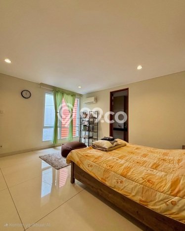 Rumah Luxury Modern Tanpa Renovasi di Pondok Indah Jakarta Selatan Rumah Luxury Modern Tanpa Renovasi di Pondok Indah Jakarta Selatan