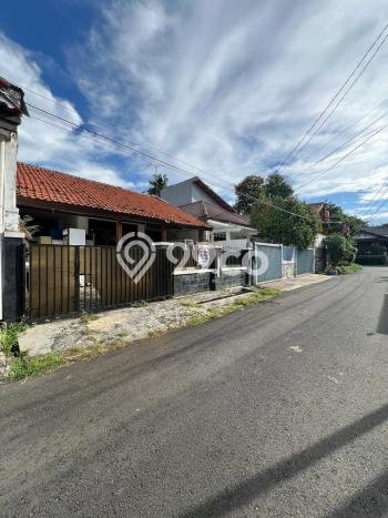 Siap Huni Rumah Minimalis & Modern LB 150m2 di Cipete Siap Huni Rumah Minimalis & Modern LB 150m2 di Cipete