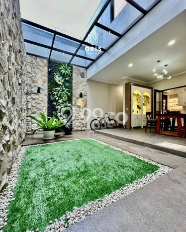 Rumah Mewah Dijual LT 204m2 di Cilandak, Jakarta Selatan Rumah Mewah Dijual LT 204m2 di Cilandak, Jakarta Selatan