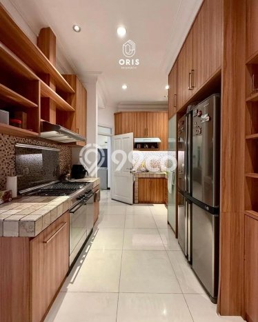 Ready to Use! Premium House LT 430m2 Desain Modern di Pondok Indah Ready to Use! Premium House LT 430m2 Desain Modern di Pondok Indah