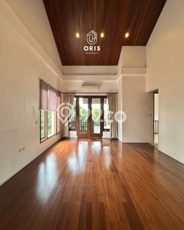 Dijual Rumah Mewah Megah Dengan View Cantik di Pondok Indah, Jakarta Selatan Dijual Rumah Mewah Megah Dengan View Cantik di Pondok Indah, Jakarta Selatan