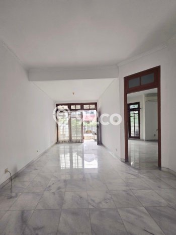 Rumah Mewah LB 170m2 Siap Pakai Desain Elegan di Pondok Indah, Jakarta Selatan Rumah Mewah LB 170m2 Siap Pakai Desain Elegan di Pondok Indah, Jakarta Selatan