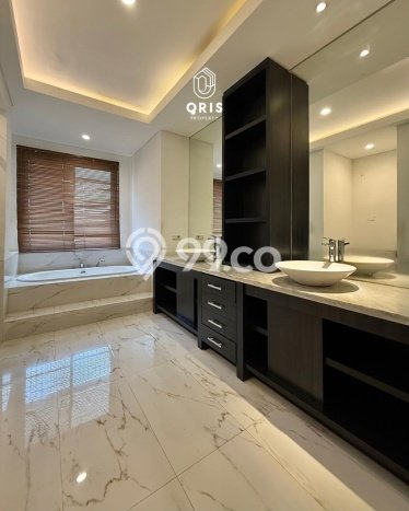 For Sale! Premium House LT 425m2 Desain Elegan di Kemang For Sale! Premium House LT 425m2 Desain Elegan di Kemang